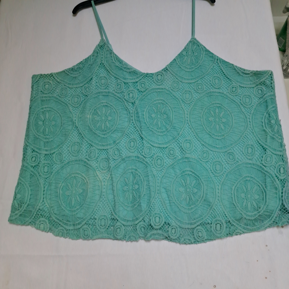 Seafoam Green Medallion Lace V-Neck Camisole Cami Top Boho Crochet Strappy
